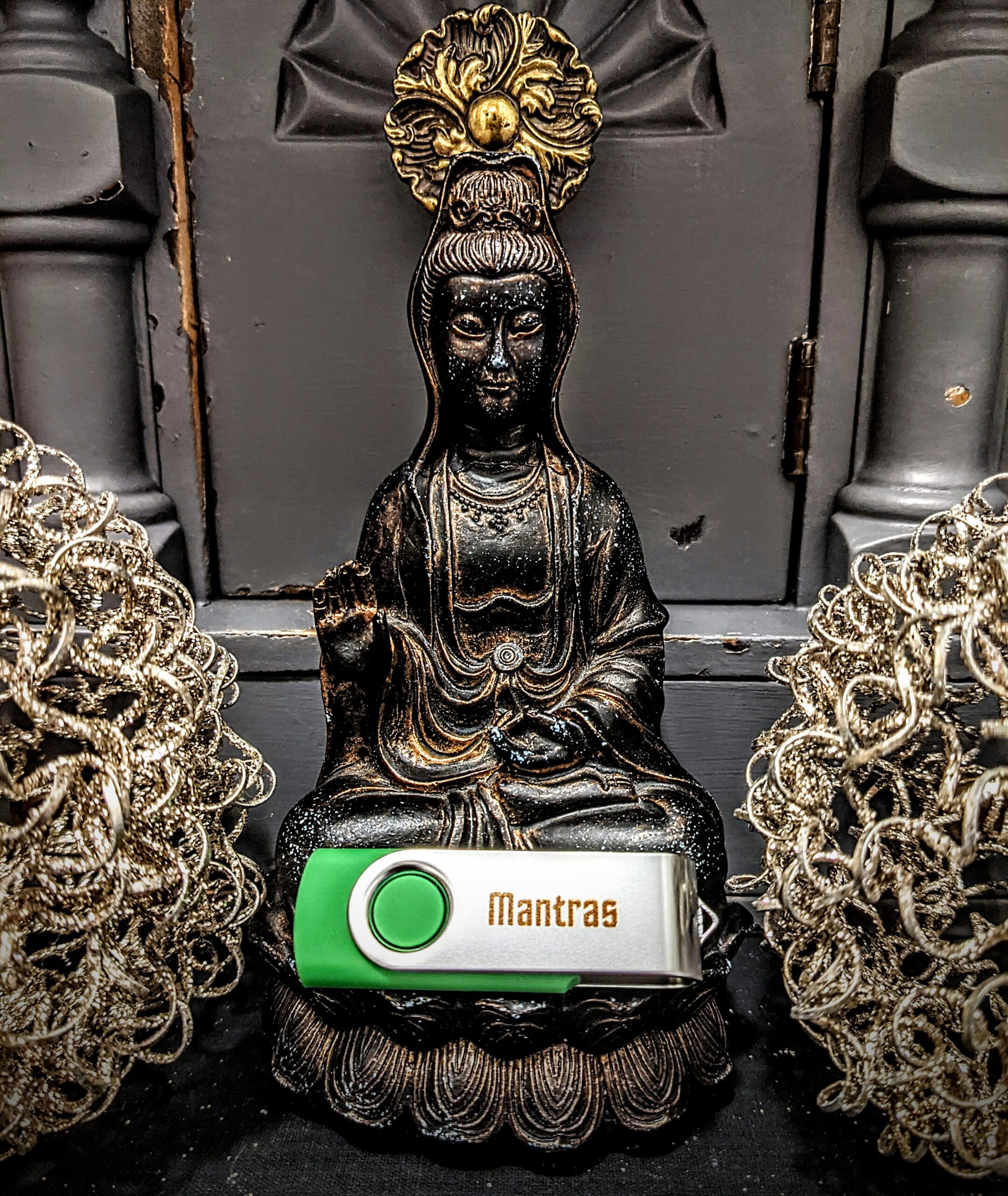Mantras - USB Drive with Song Notes and Music *** WHILE SUPPLIES LAST! ***
